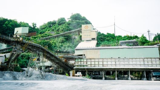 石灰石の採掘の写真
